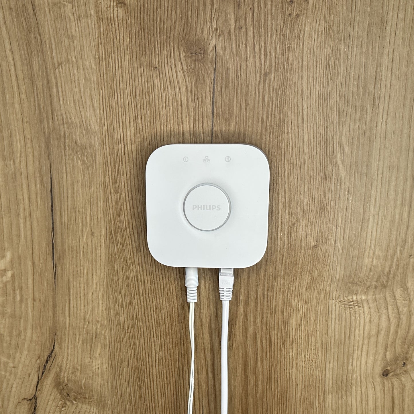 Philips Hue Bridge Wandhalterung versteckt