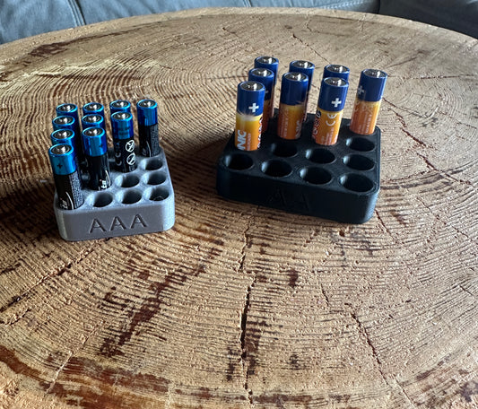 AA & AAA Batteriehalter Universal Batterie Organizer