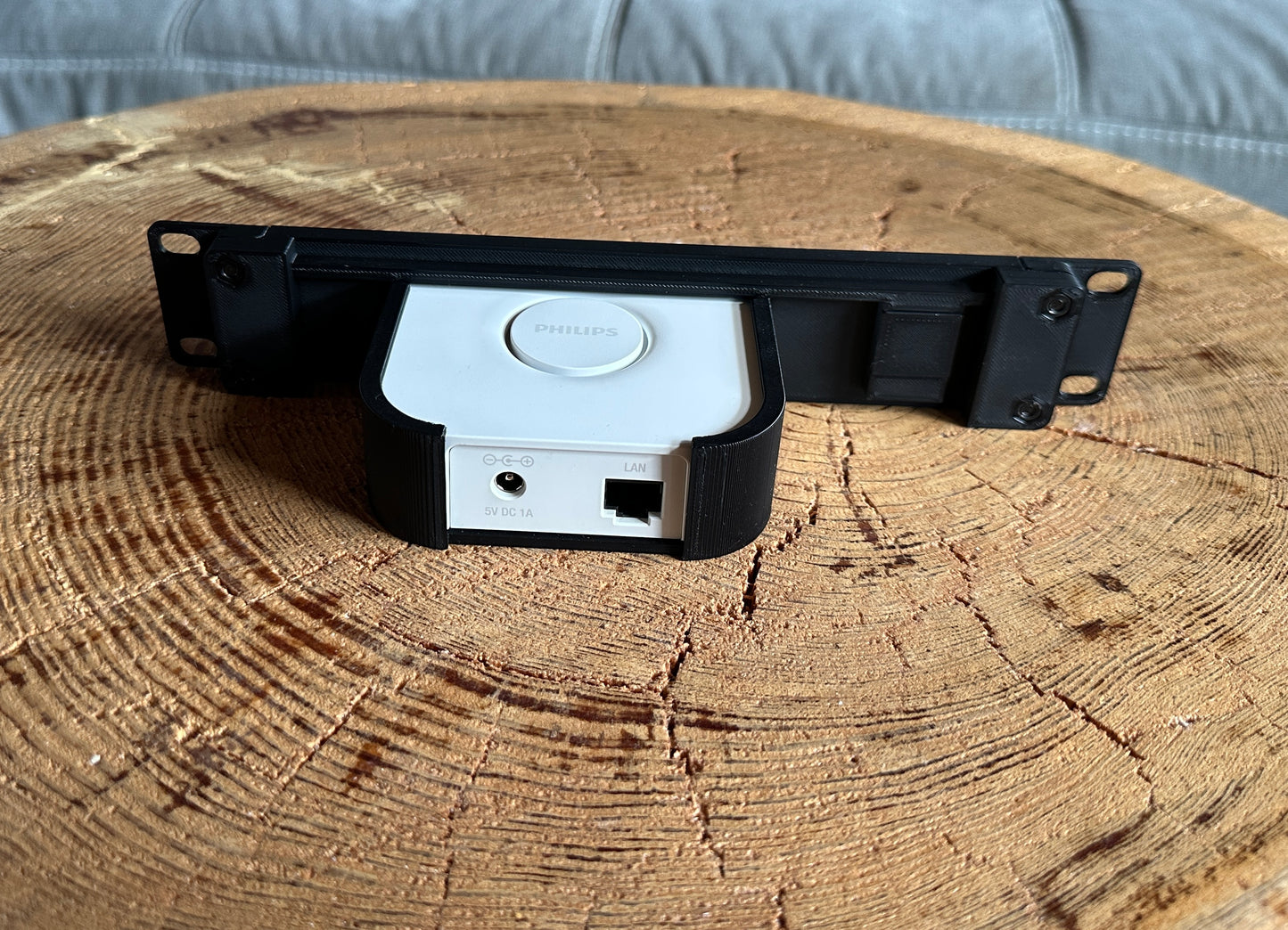 10 Zoll, 19 Zoll Rackmontage Panel 1 HE Philips HUE Bridge